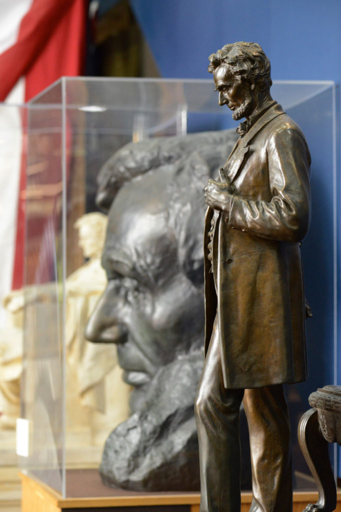 Lincoln Statues at LMU, Photo: Charles Hubbard